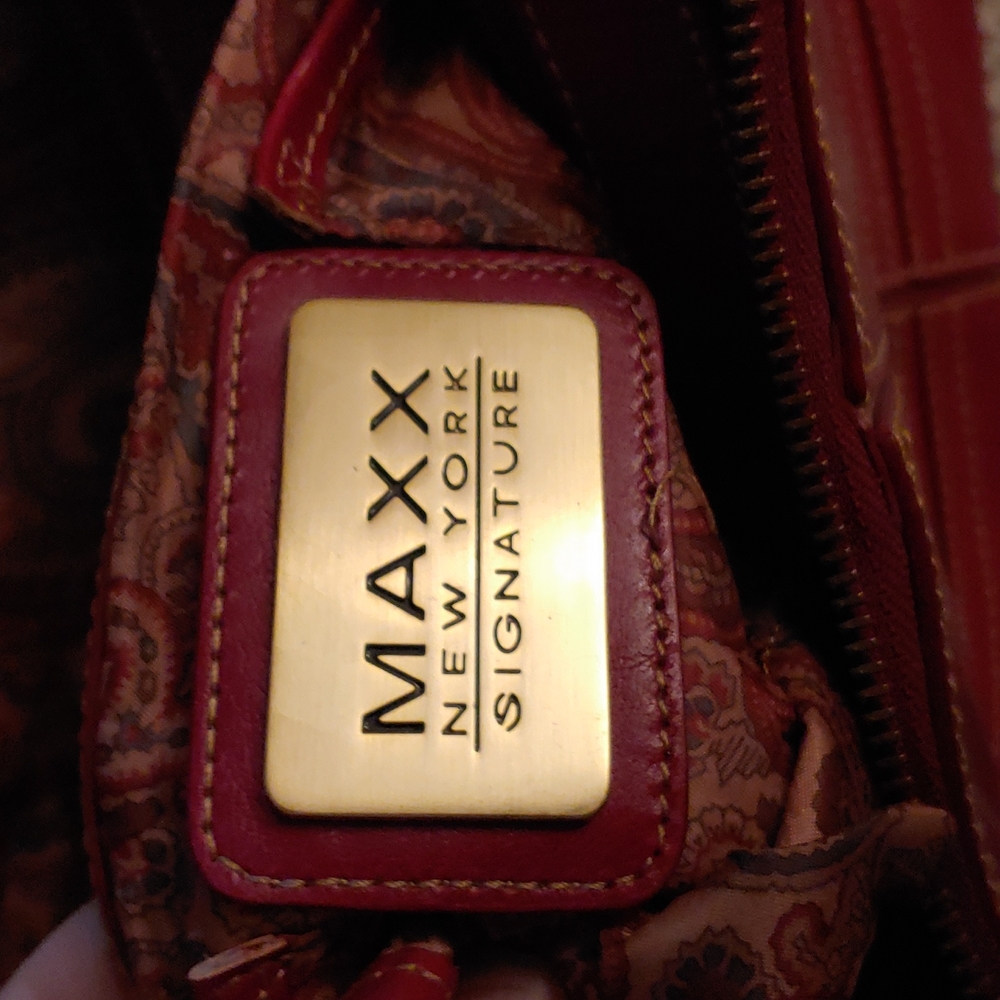 Purse - Picture 3 of 3